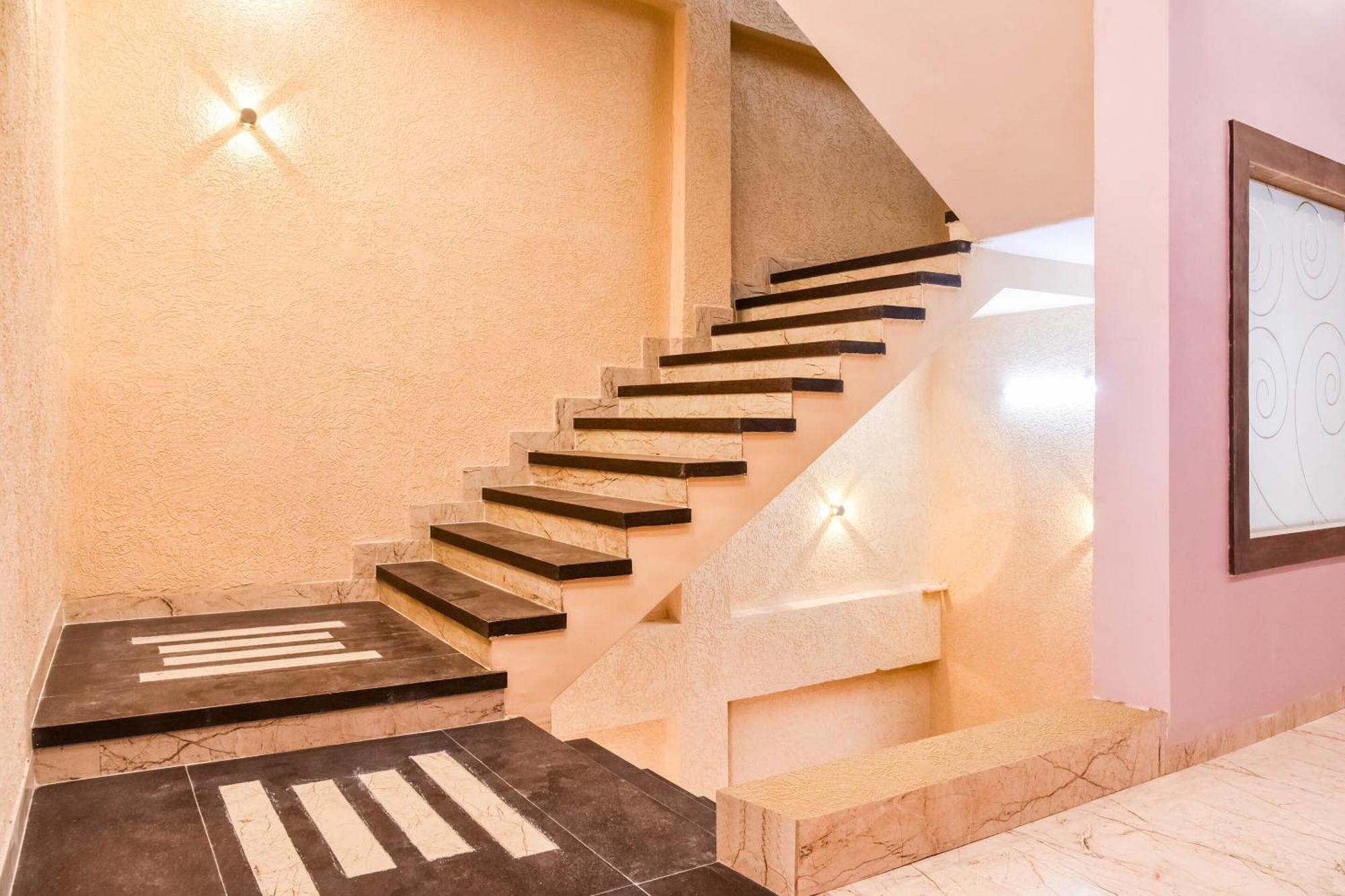 OYO 78787 Hotel Manglam Palace Bhopal Bagian luar foto