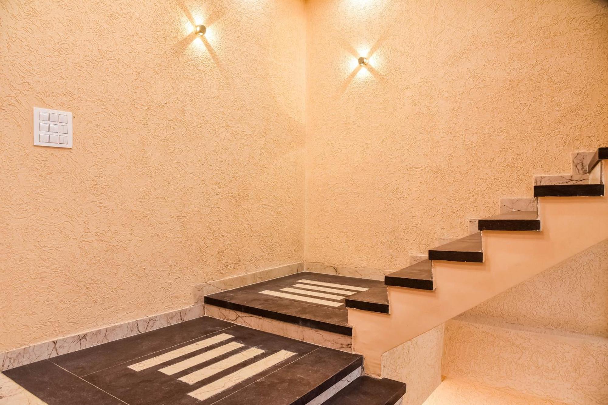 OYO 78787 Hotel Manglam Palace Bhopal Bagian luar foto